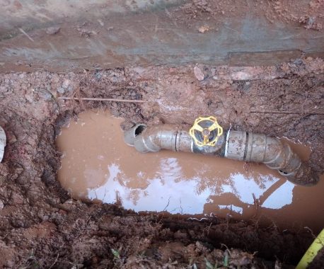 Vazamento rede de distribuição agua Condomínio identificação e reparo